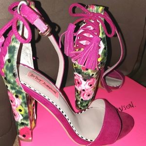 Betsy Johnson Rallo Fuchsia helped sandals